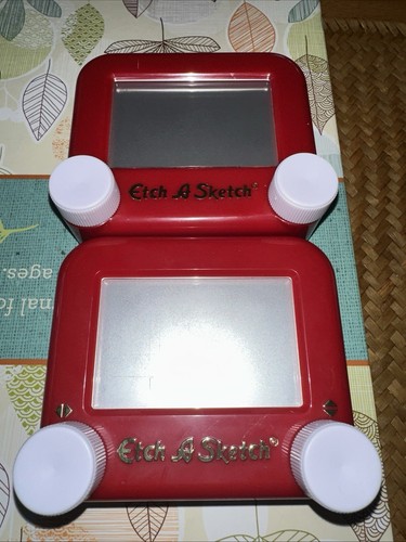 Etch sketch lot 2 - of, mini